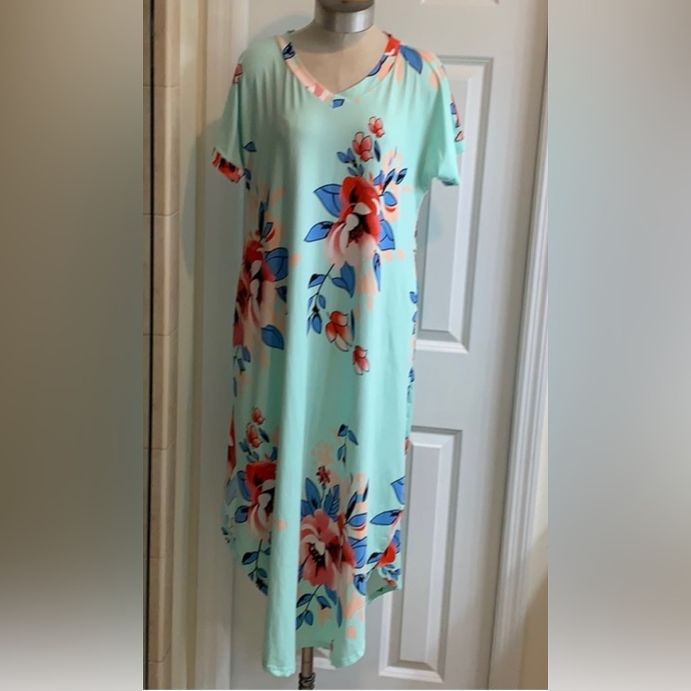 Tickled Teal Women’s Dress Size S